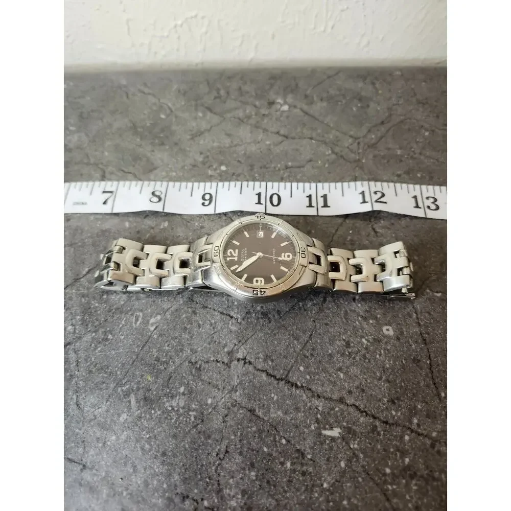 Guess Water Pro Watch Men Silver Tone Black Dial‎ Date